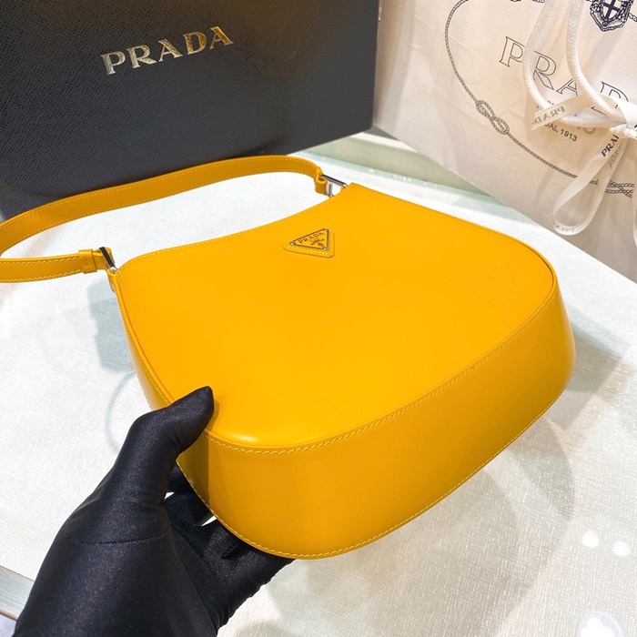 프라다-레플리카-브러시드-삼각로고-클레오백-pr230x-명품 레플리카 미러 SA급 프라다 레플리카 브러시드 삼각로고 클레오백 pr230x 57