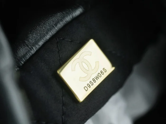 샤넬 22백 미니 레플리카 미러급 SA급 S급 고퀄리티 가방 크로스백 숄더백 [여성] 8