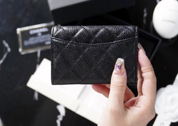 샤넬 클래식 캐비어 플랩 카드지갑 레플리카 미러급 SA급 S급 고퀄리티  [여성] - best 3