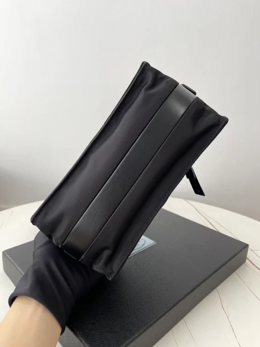 프라다 스몰 패딩 리나일론 숄더백 레플리카 미러급 SA급 S급 고퀄리티 가방 크로스백 [여성] - best 10