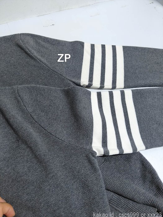 톰브라운 가디건 레플리카 미러급 SA급 S급 고퀄리티 [남성여성공용] - best 18