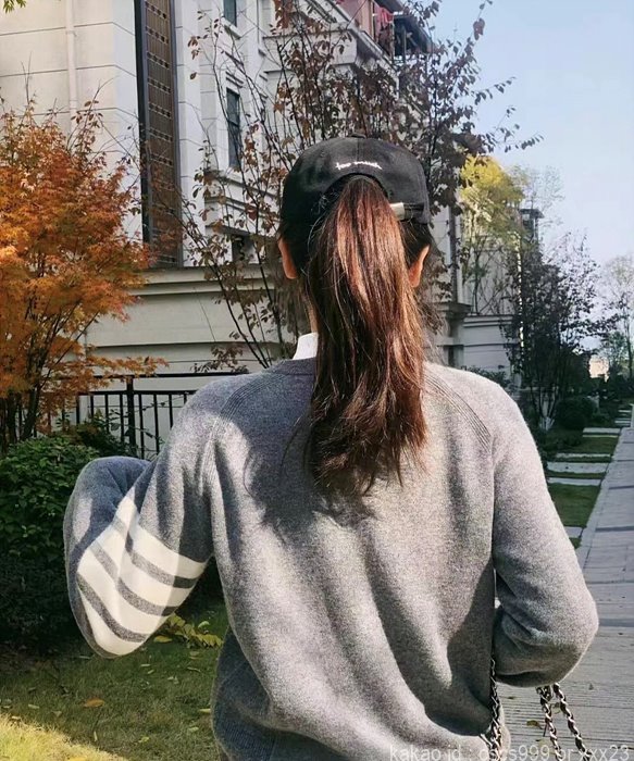 톰브라운 니트 레플리카 미러급 SA급 S급 고퀄리티 긴팔 라운드 [남성여성공용] - best 4