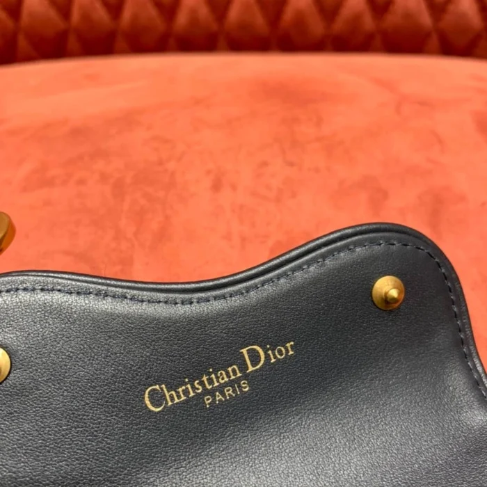 디올 오블리크 새들 카드지갑 레플리카 미러급 SA급 S급 고퀄리티  [여성] - best 9