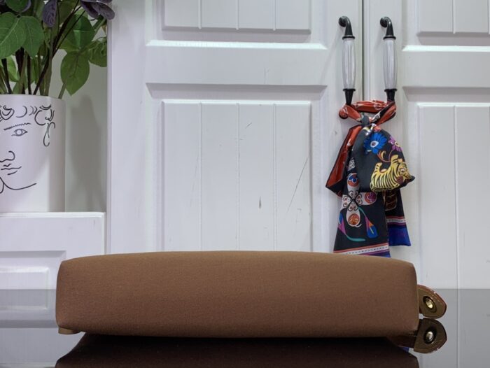 루이비통 PHARREL and NIGO collection's M25868  클러치백 레플리카 미러급 SA급 S급 고퀄리티 최상급 하이엔드 가방 [남성여성공용] - best 5