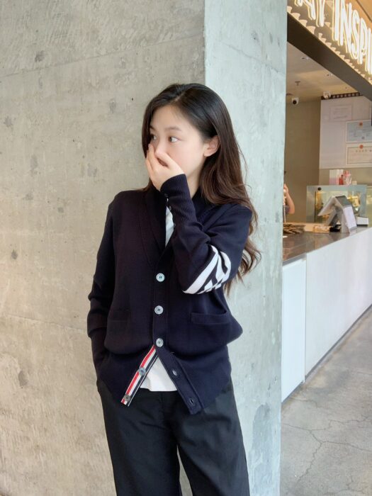 톰브라운 사선 메리노울 숄카라 가디건 레플리카 미러급 SA급 S급 고퀄리티 하이엔드 최상급 의류 [여성] - thebest 14