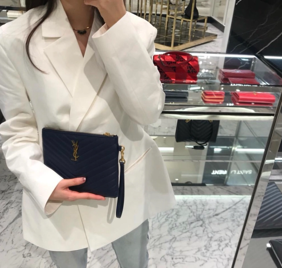 생로랑 모노그램 클러치 스몰 레플리카 미러급 SA급 S급 고퀄리티  [여성] 2