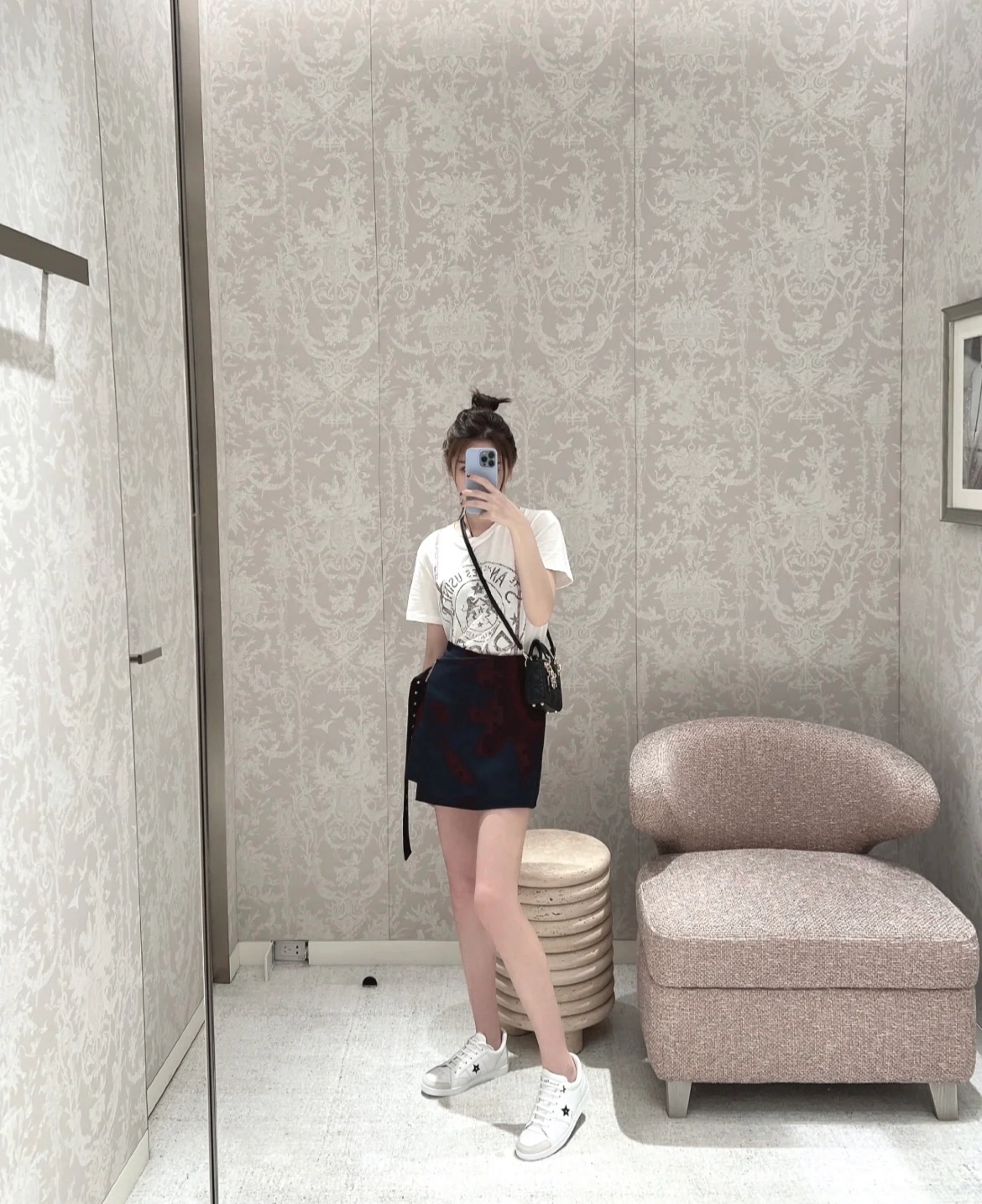 디올 CD 검정 별 스니커즈 화이트 레플리카 미러급 SA급 S급 고퀄리티 신발  [여성] 최상급 하이엔드 - best 2