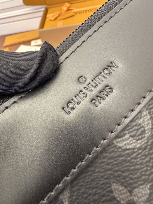 루이비통 포쉐트 보야주 수플 클러치백 M82543 모노그램 이클립스 레플리카 미러급 SA급 S급 고퀄리티 최상급 하이엔드 파우치백 가방 [남성여성공용] best 5