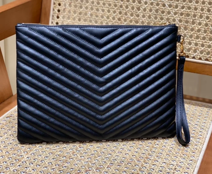 생로랑 모노그램 클러치 미디움 레플리카 미러급 SA급 S급 고퀄리티  [여성] 5