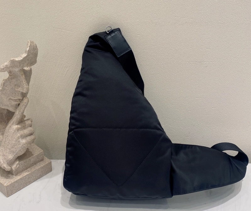 프라다 리나일론 슬링백 (2COLOR) 레플리카 미러급 SA급 S급 고퀄리티 가방 크로스백 [남성여성공용] 최상급 하이엔드 - best 3