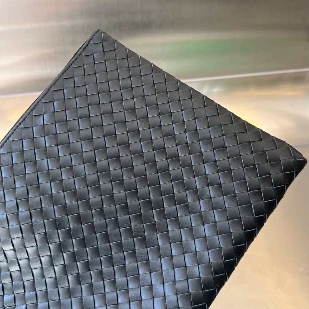 보테가베네타 클래식 클러치백 레플리카 미러급 SA급 S급 고퀄리티  [남성여성공용] best 최상급 하이엔드 5