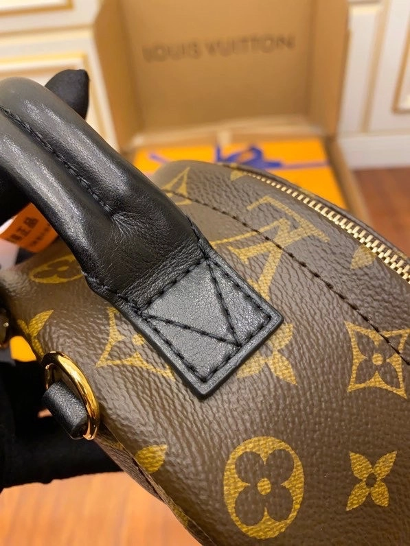 루이비통 M44872 팜스프링스 미니 (2COLOR) 레플리카 미러급 SA급 S급 고퀄리티 가방 백팩 [여성] - best 7