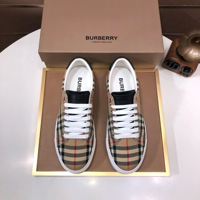 버버리 스니커즈 (2 color) 레플리카 미러급 SA급 S급 고퀄리티 신발 [남성] 최상급 하이엔드 - best