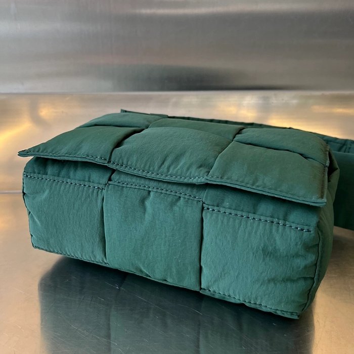 보테가베네타 스몰 패디드 테크 카세트백 레플리카 미러급 SA급 S급 고퀄리티 가방 숄더백 크로스백 [남성여성공용] - best 20