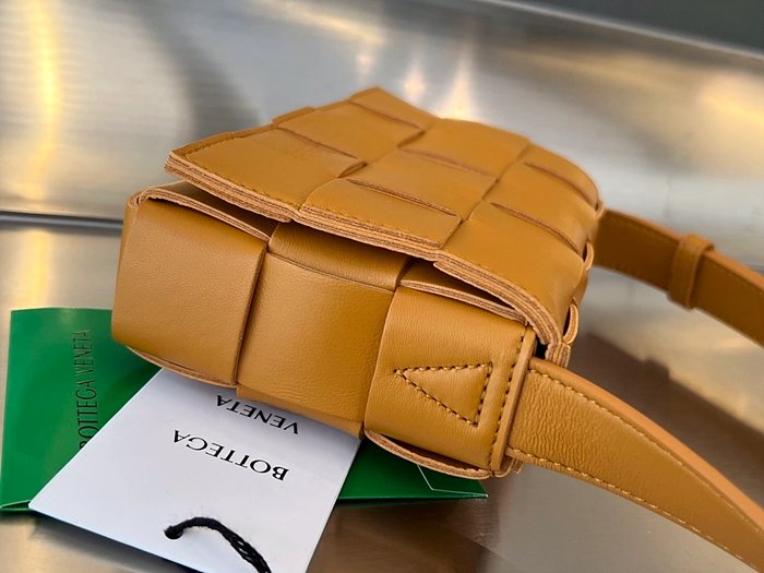 보테가베네타 스몰 카세트 큐브백 레플리카 미러급 SA급 S급 고퀄리티 가방 크로스백 [남성여성공용] 최상급 하이엔드 - best 22