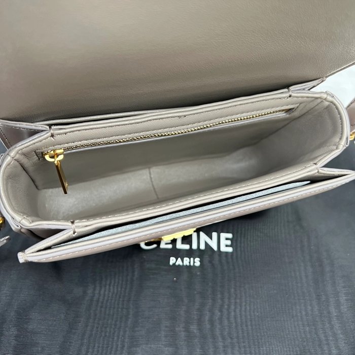 셀린느 레플리카 샤이니 카프스킨 틴 트리오페 백 188423BF4 25