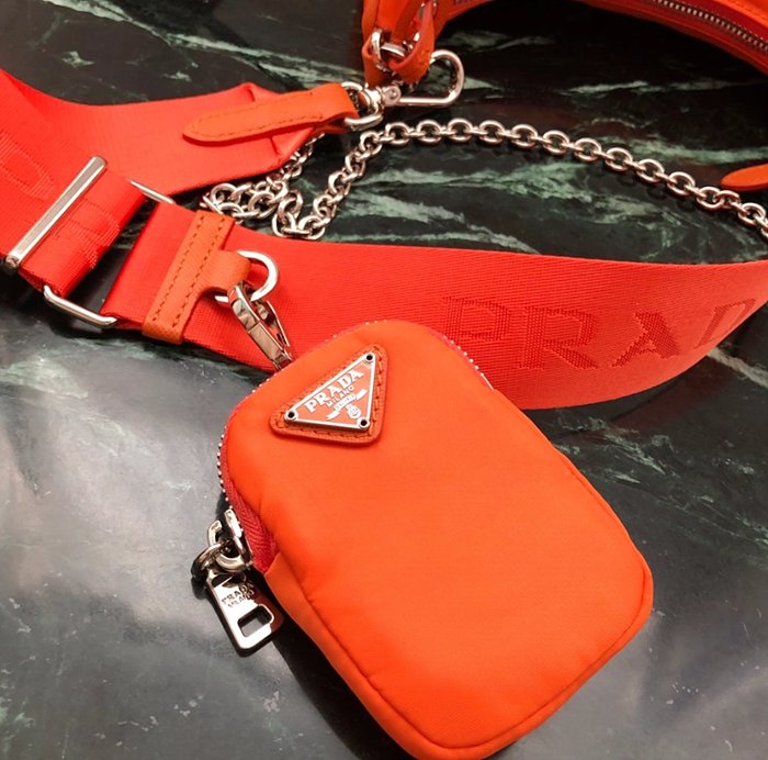 프라다 테수토 체인스트랩 호보백 (6COLOR) 레플리카 미러급 SA급 S급 고퀄리티 가방 숄더백 크로스백 [여성] - best 28