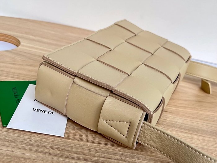 보테가 레플리카 인트레치아토 카세트백 578004 40