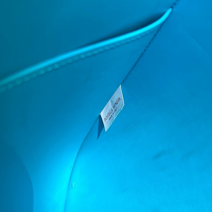 보테가베네타 하프 지퍼 파우치 클러치백 (10COLOR) 레플리카 미러급 SA급 S급 고퀄리티  [남성여성공용] - best 42