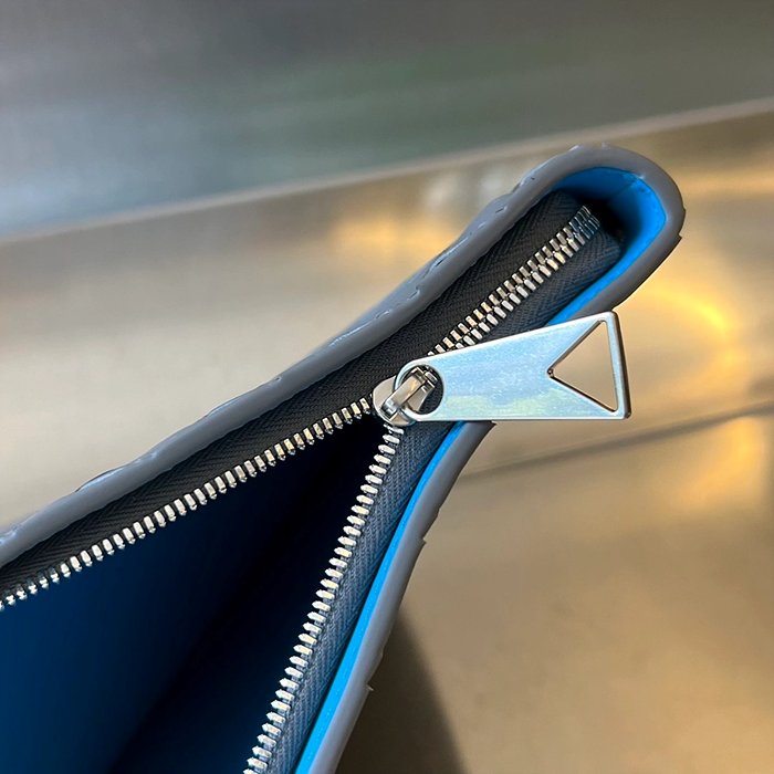 보테가베네타 하프 지퍼 파우치 클러치백 (10COLOR) 레플리카 미러급 SA급 S급 고퀄리티  [남성여성공용] - best 43