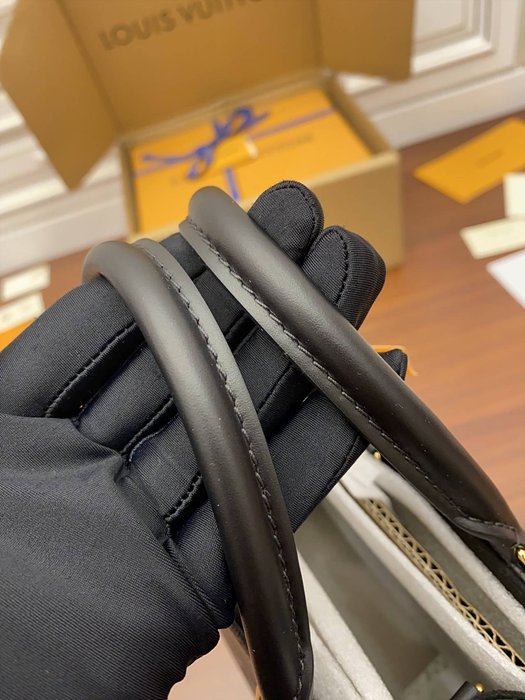 루이비통 M45659 온더고 PM백 (6COLOR) 레플리카 미러급 SA급 S급 고퀄리티 가방 토트백 핸드백 크로스백 [여성] - best 48