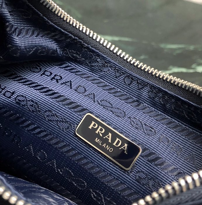 프라다 테수토 체인스트랩 호보백 (6COLOR) 레플리카 미러급 SA급 S급 고퀄리티 가방 숄더백 크로스백 [여성] - best 46
