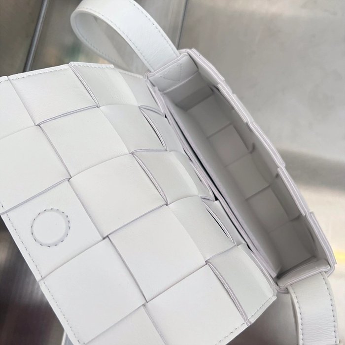 보테가베네타 스몰 카세트 큐브백 레플리카 미러급 SA급 S급 고퀄리티 가방 크로스백 [남성여성공용] 최상급 하이엔드 - best 52