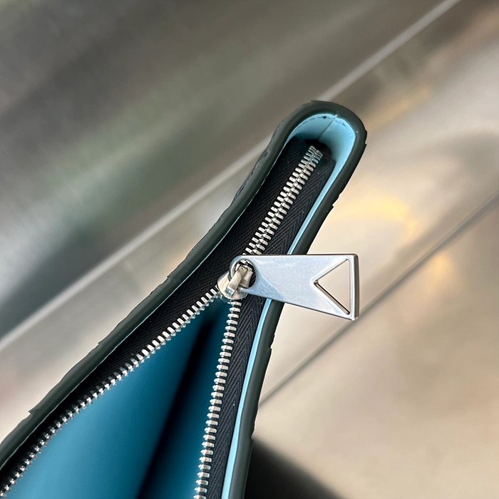 보테가베네타 하프 지퍼 파우치 클러치백 (10COLOR) 레플리카 미러급 SA급 S급 고퀄리티  [남성여성공용] - best 55