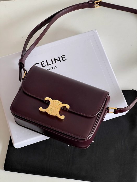 셀린느 레플리카 샤이니 카프스킨 틴 트리오페 백 188423BF4 57