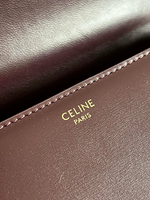 셀린느 레플리카 샤이니 카프스킨 틴 트리오페 백 188423BF4 60