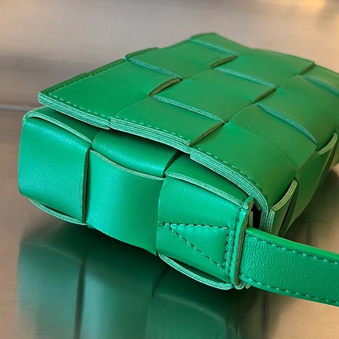 보테가베네타 스몰 카세트 큐브백 레플리카 미러급 SA급 S급 고퀄리티 가방 크로스백 [남성여성공용] 최상급 하이엔드 - best 60