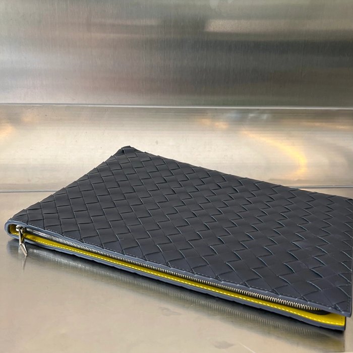 보테가베네타 하프 지퍼 파우치 클러치백 (10COLOR) 레플리카 미러급 SA급 S급 고퀄리티  [남성여성공용] - best 67