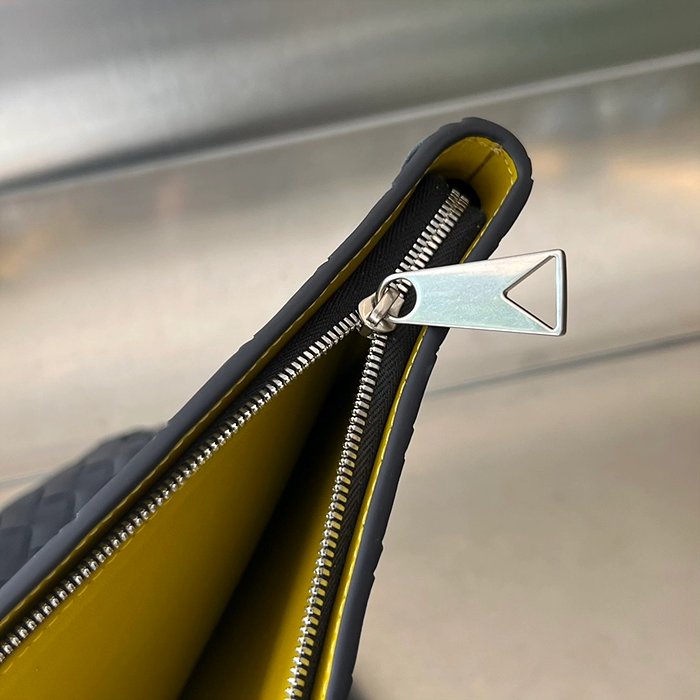 보테가베네타 하프 지퍼 파우치 클러치백 (10COLOR) 레플리카 미러급 SA급 S급 고퀄리티  [남성여성공용] - best 70