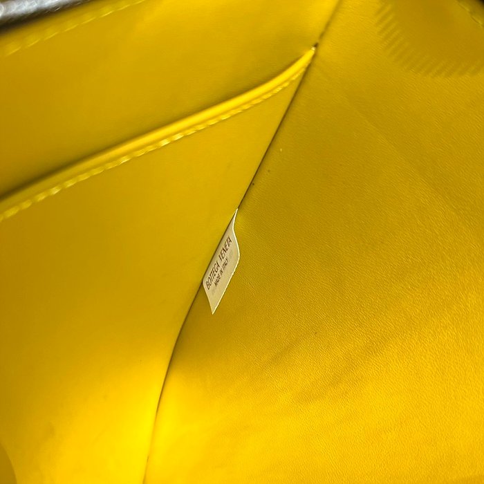 보테가베네타 하프 지퍼 파우치 클러치백 (10COLOR) 레플리카 미러급 SA급 S급 고퀄리티  [남성여성공용] - best 72