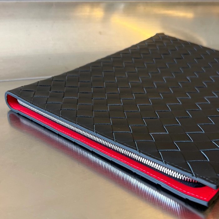 보테가베네타 하프 지퍼 파우치 클러치백 (10COLOR) 레플리카 미러급 SA급 S급 고퀄리티  [남성여성공용] - best 80