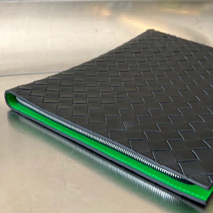 보테가베네타 하프 지퍼 파우치 클러치백 (10COLOR) 레플리카 미러급 SA급 S급 고퀄리티  [남성여성공용] - best 86