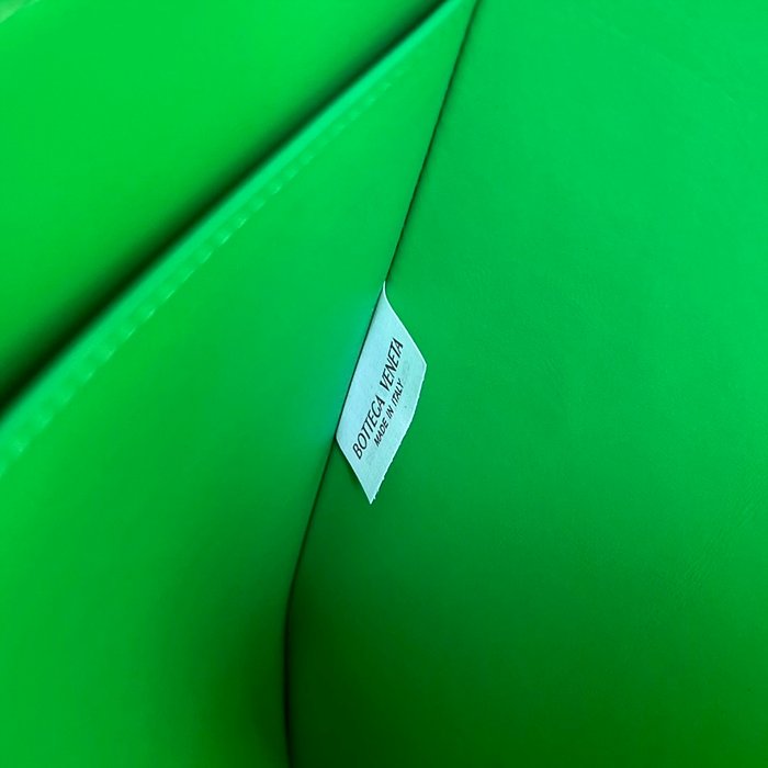 보테가베네타 하프 지퍼 파우치 클러치백 (10COLOR) 레플리카 미러급 SA급 S급 고퀄리티  [남성여성공용] - best 89