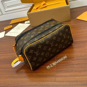 루이비통 도프 키트 토일렛백 모노그램 (3COLOR) 레플리카 미러급 SA급 S급 고퀄리티 최상급 하이엔드 파우치백 가방 [남성여성공용] M46696 best