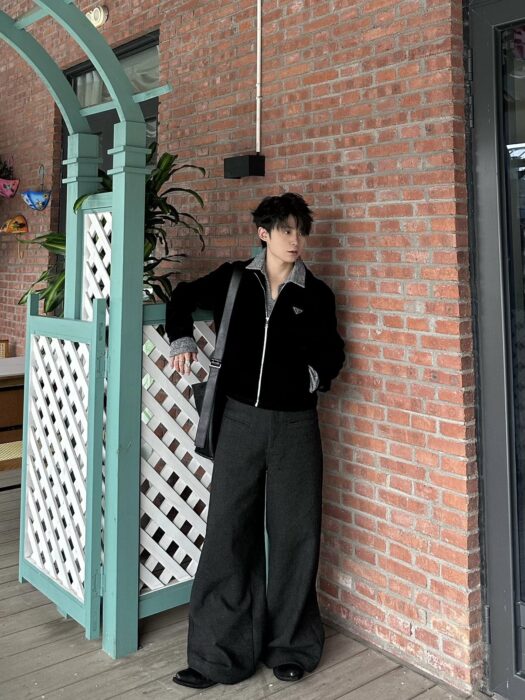 프라다 벨벳 데님 블루종 자켓 블랙 레플리카 미러급 SA급 S급 고퀄리티 하이엔드 최상급 의류 [남성여성공용] 16