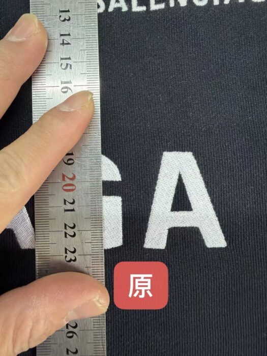 발렌시아가 모노그램 자수 OS핏 후드티 2컬러 레플리카 미러급 SA급 S급 고퀄리티 하이엔드 최상급 의류 [남성여성공용] 21