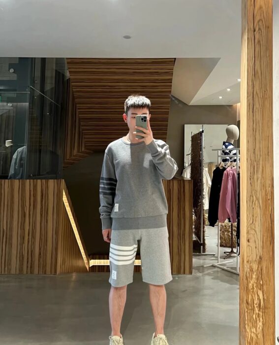 톰브라운 사선 크루넥 맨투맨 2컬러 레플리카 미러급 SA급 S급 고퀄리티 하이엔드 최상급 의류 [남성여성공용] 8