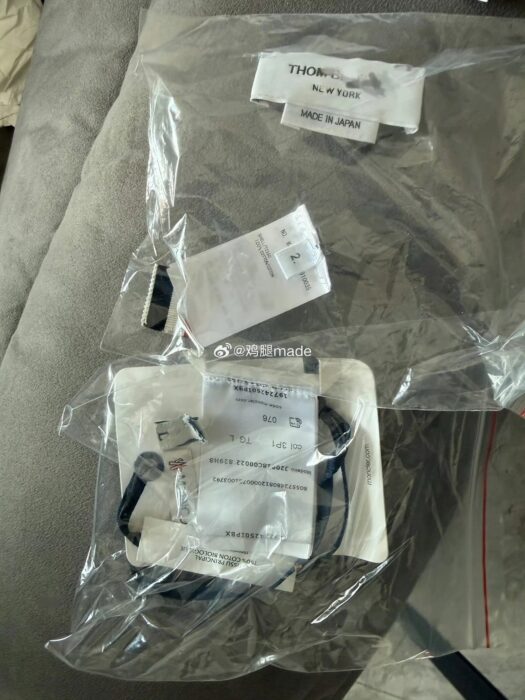 톰브라운 사선 크루넥 맨투맨 2컬러 레플리카 미러급 SA급 S급 고퀄리티 하이엔드 최상급 의류 [남성여성공용] 11