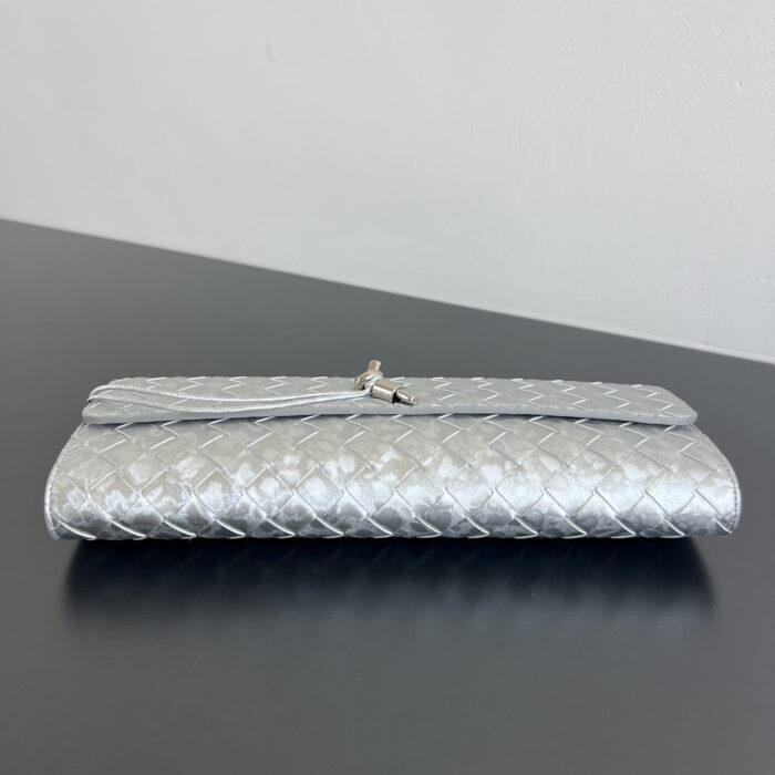 보테가베네타 안디아모 클러치 741511 빈티지 실버 레플리카 미러급 SA급 S급 고퀄리티 최상급 하이엔드 가방 [여성] 6