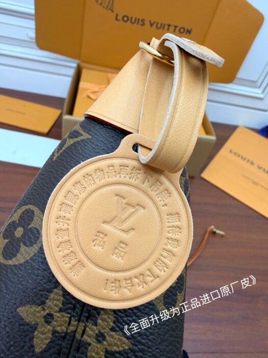 루이비통 포쉐트 미아 M26191 레플리카 미러급 SA급 S급 고퀄리티 최상급 하이엔드 가방 [여성] 13