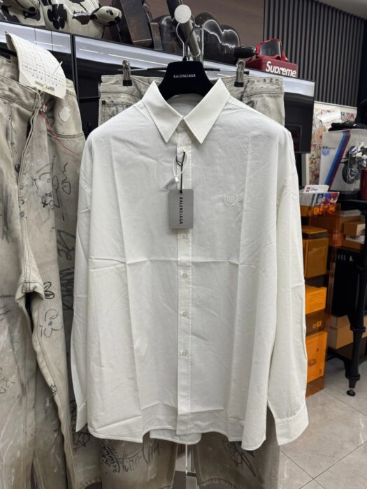 발렌시아가 BB 자수 순색 긴팔 셔츠 화이트 레플리카 미러급 SA급 S급 고퀄리티 하이엔드 최상급 의류 [남성여성공용] 2