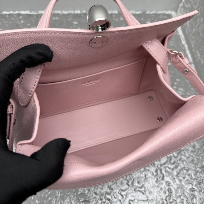 자크뮈스 탑 핸들 백 핑크 염소가죽 스몰 레플리카 미러급 SA급 S급 고퀄리티 최상급 하이엔드 가방 [여성] 3