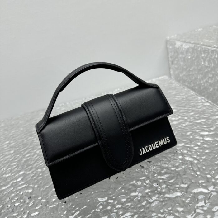자크뮈스 밤비노 크로스바디 플랩백 블랙 스몰 은장 무광 레더 레플리카 미러급 SA급 S급 고퀄리티 최상급 하이엔드 가방 [여성] 7