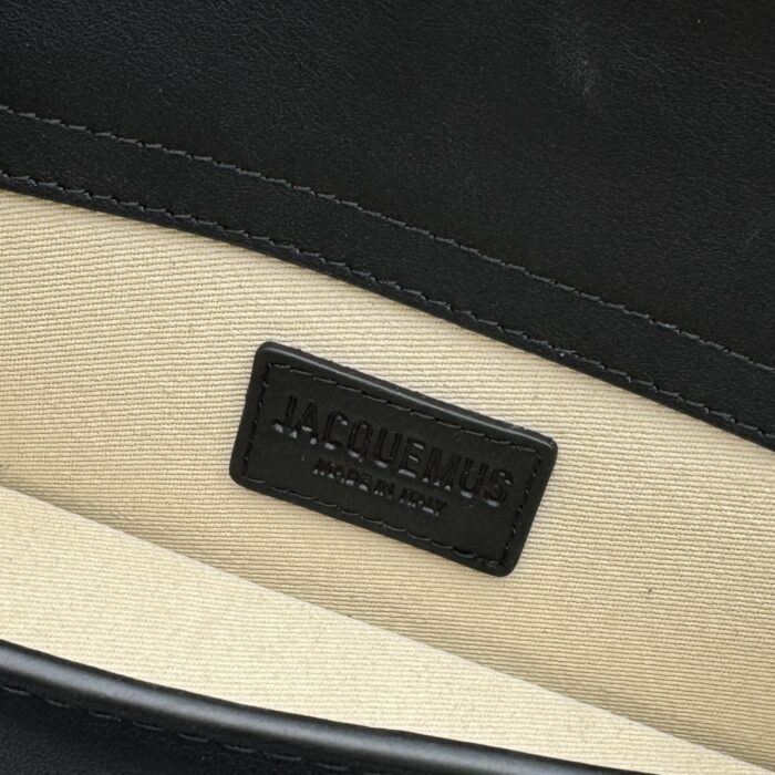 자크뮈스 밤비노 크로스바디 플랩백 블랙 스몰 은장 무광 레더 레플리카 미러급 SA급 S급 고퀄리티 최상급 하이엔드 가방 [여성] 12