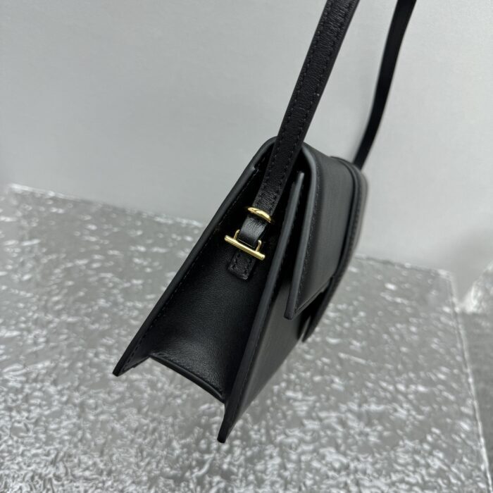 자크뮈스 르 밤비노 롱 플랩백 블랙 금장 레플리카 미러급 SA급 S급 고퀄리티 최상급 하이엔드 가방 [여성] 9