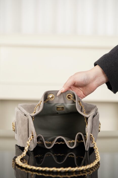 샤넬 25C 미니 핸드백 금장 스웨이드 골드 메탈 그레이 레플리카 미러급 SA급 S급 고퀄리티 최상급 하이엔드 가방 [여성] 3